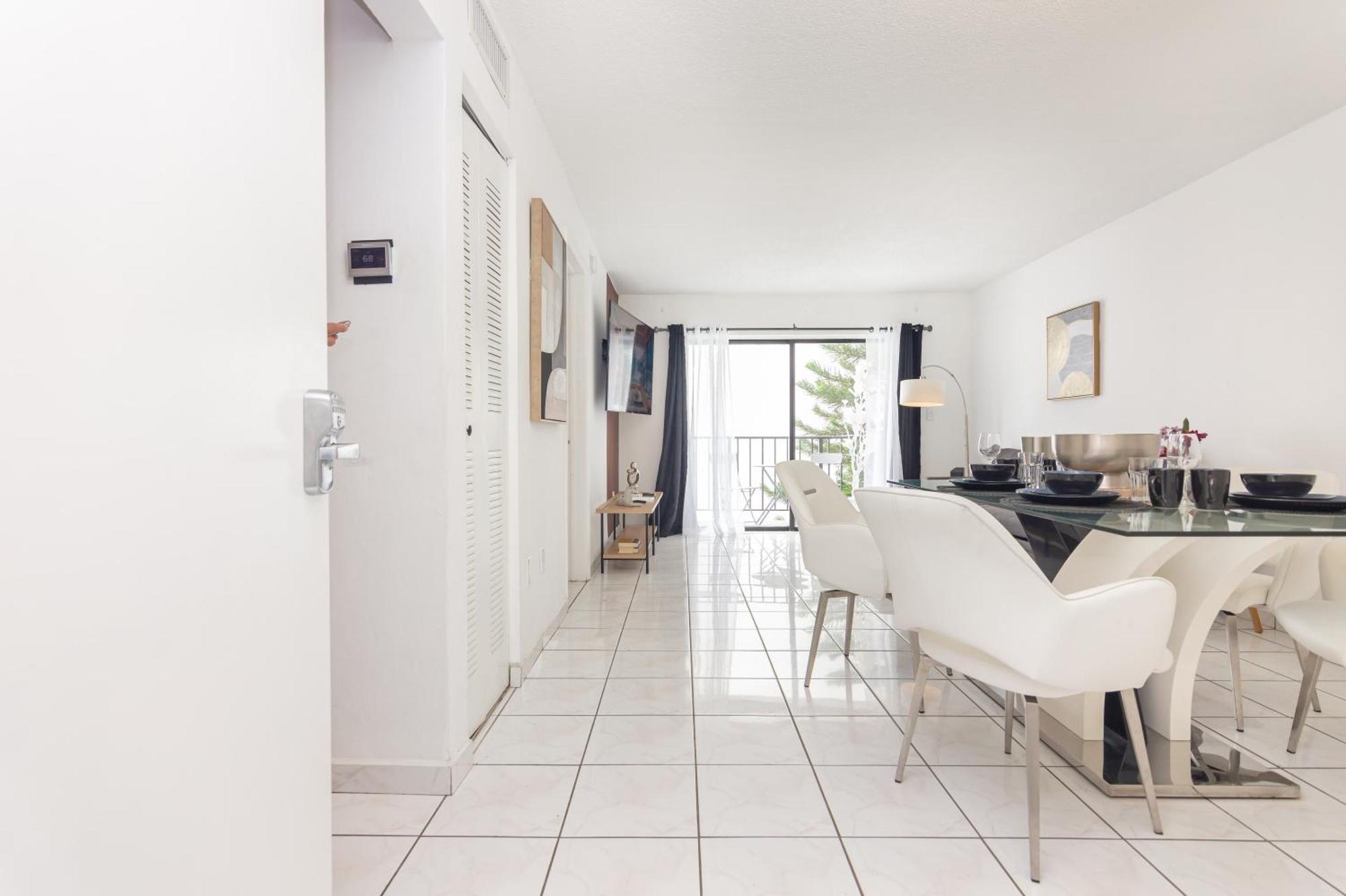 One Bedroom Apartment - With Parking & Balcony - Heart Of Wynwood 迈阿密 外观 照片