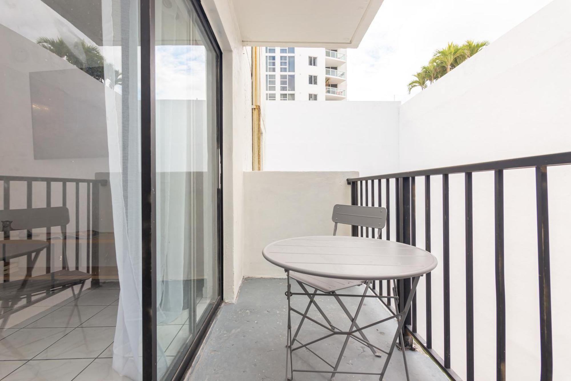 One Bedroom Apartment - With Parking & Balcony - Heart Of Wynwood 迈阿密 外观 照片