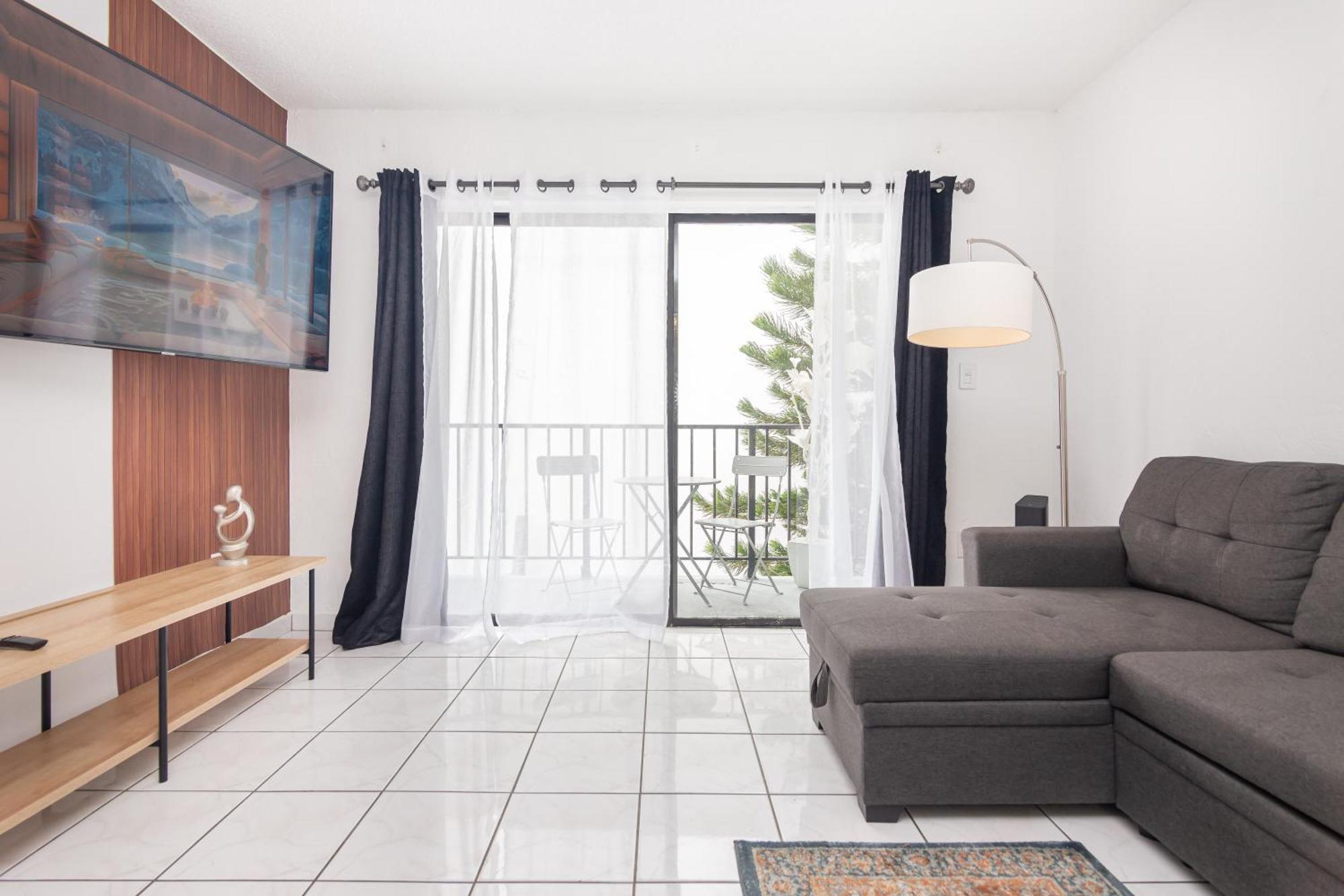 One Bedroom Apartment - With Parking & Balcony - Heart Of Wynwood 迈阿密 外观 照片